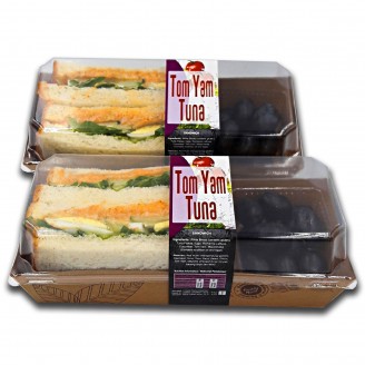 Tom Yam Tuna Sandwich with Fruit
